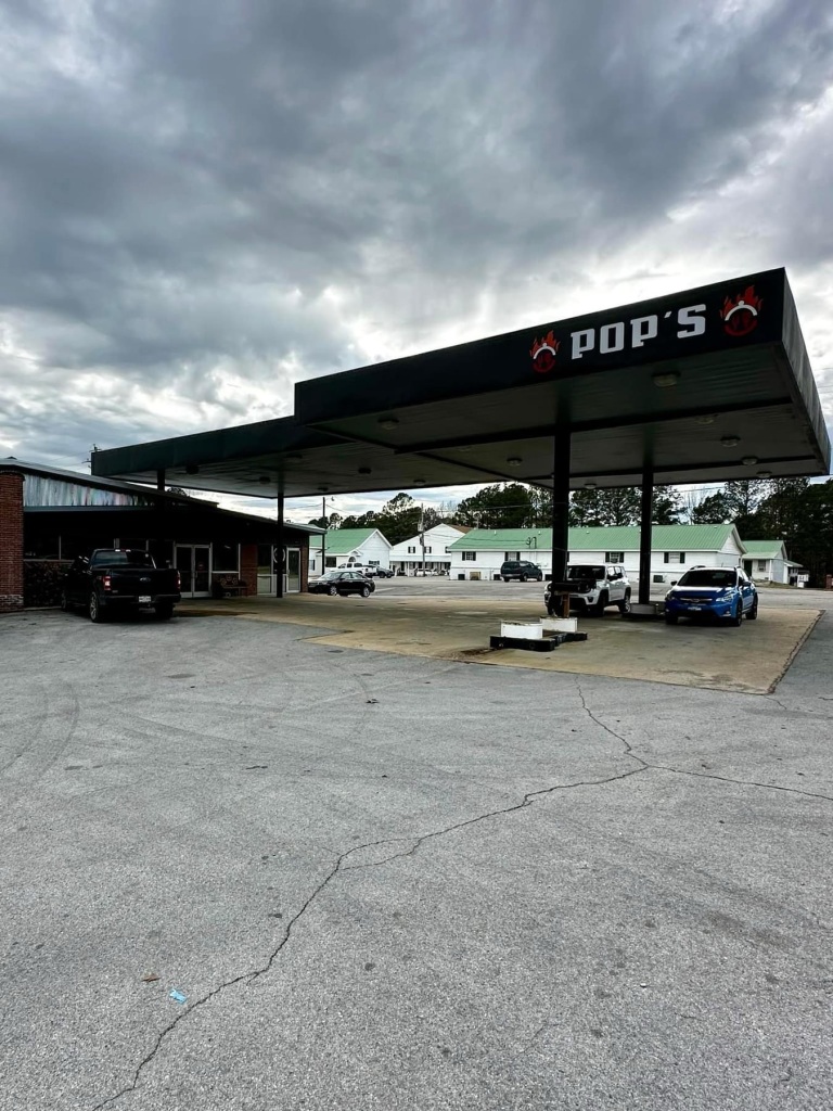 POPS in the Farmington Community of Corinth, MS – Eating Out With Jeff Jones